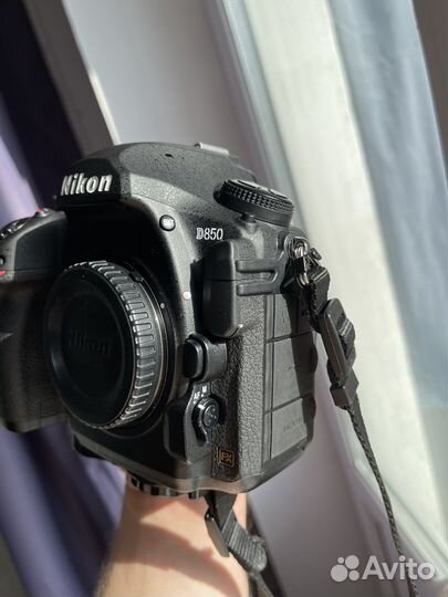 Nikon D850 body