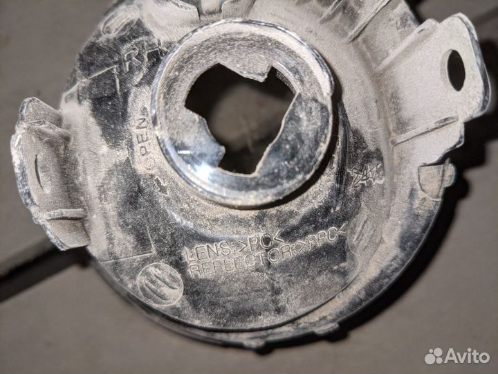 Kia sportage Фара противотуманная 92202030