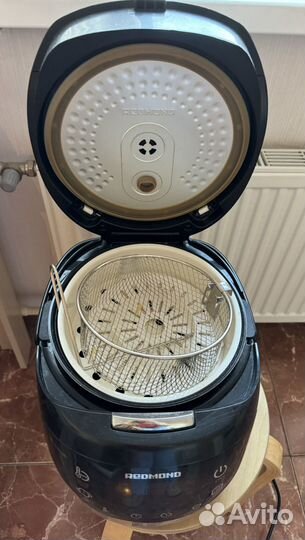 Мультиварка redmond