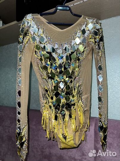 Купальник для художественной гимнастики