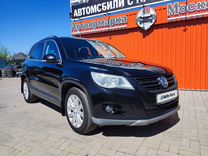 Volkswagen Tiguan 2.0 AT, 2010, 249 000 км, с пробегом, цена 1 375 000 руб.