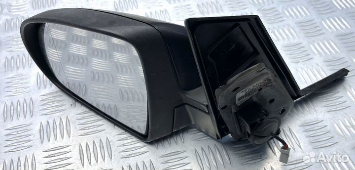 Зеркало Мицубиси Кольт