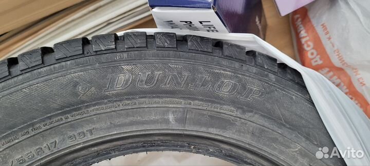Dunlop SP Winter Ice 01 235/55 R17 99T