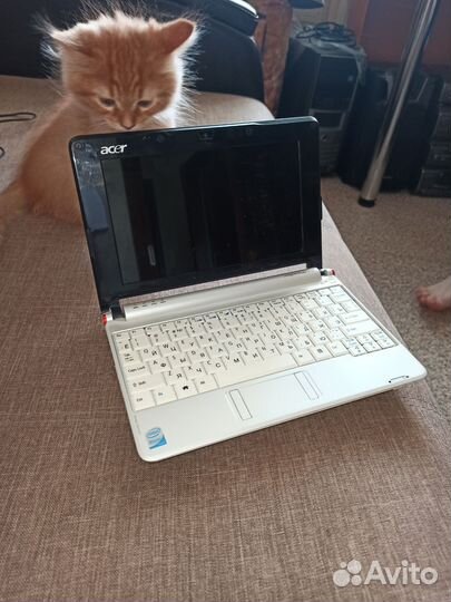 Нетбук acer aspire one