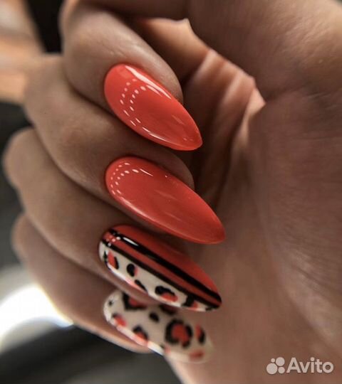 Укрепление/Наращивание ногтей/Педикюр