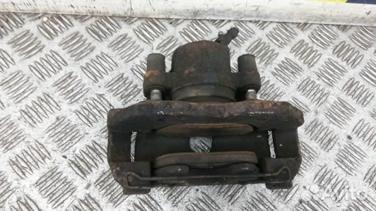 Суппорт тормозной передний правый ford focus 2 (8L