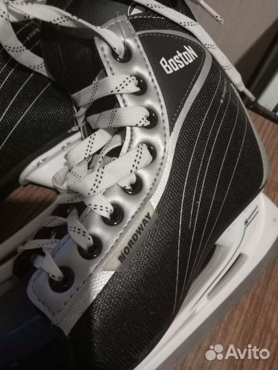 Продаются детские коньки 36 размер