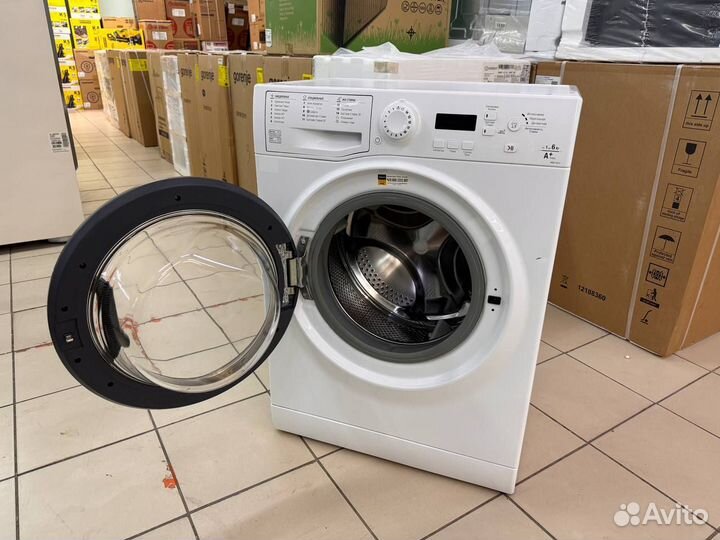 Стиральная машина Hotpoint Ariston 6 кг