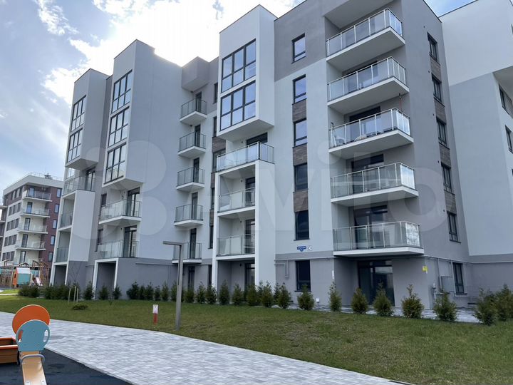 2-к. квартира, 89,6 м², 6/6 эт.