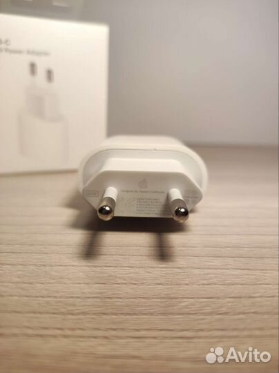 Блок питания apple 20w