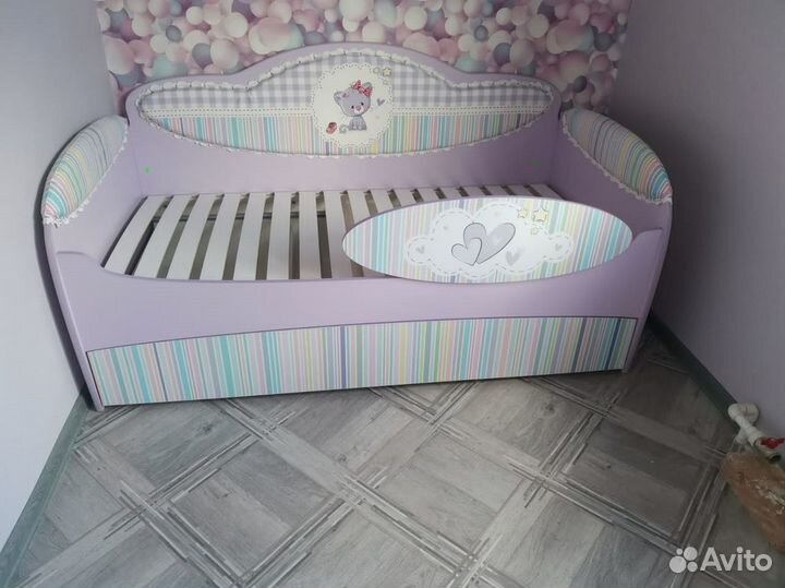 Кровать для девочек