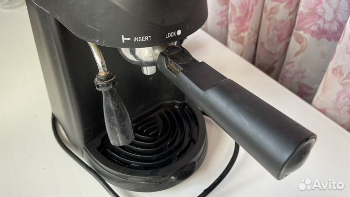 Кофеварка рожковая Sinbo SCM-2945