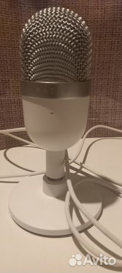 Микрофон Razer Seiren Mini Mercury