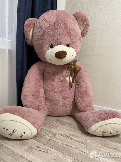 Плюшевый медведь