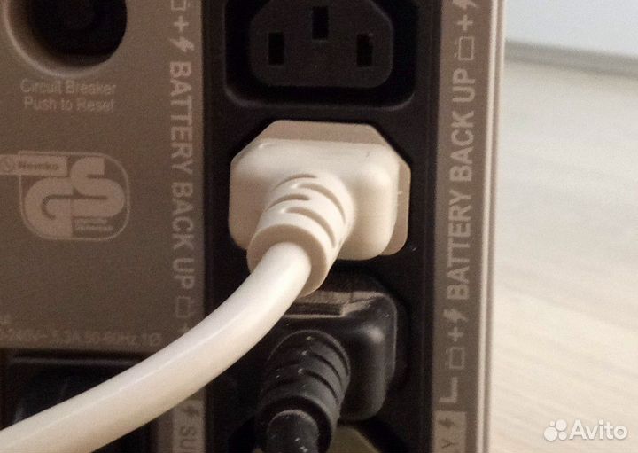 Комплект ибп APC CS 650 + сетевой фильтр + провода