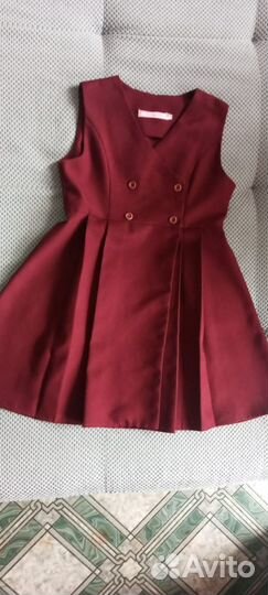 Бордовые школьные сарафаны