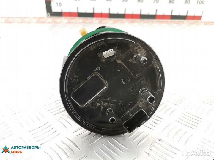 Насос топливный Jaguar XF X250 2008 C2C35101