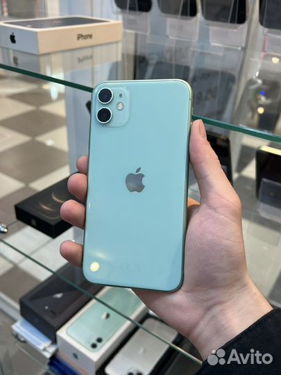 iPhone 11, 64 ГБ