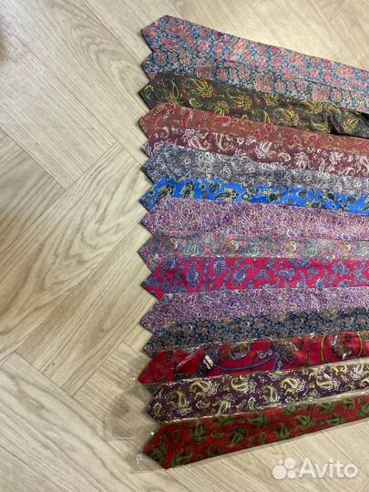 Галстук ручной работы Gold CitY 100% шёлк