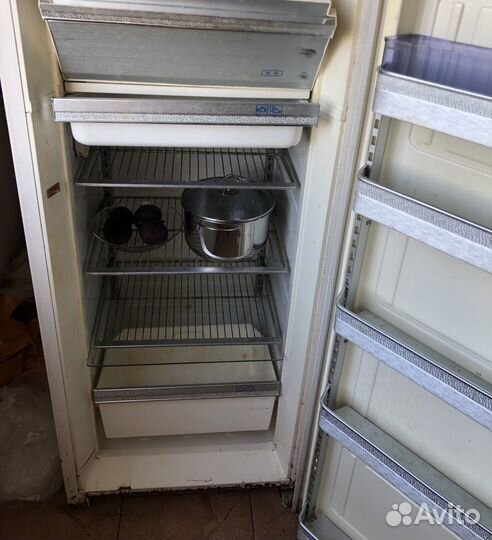 Холодильник ЗИЛ