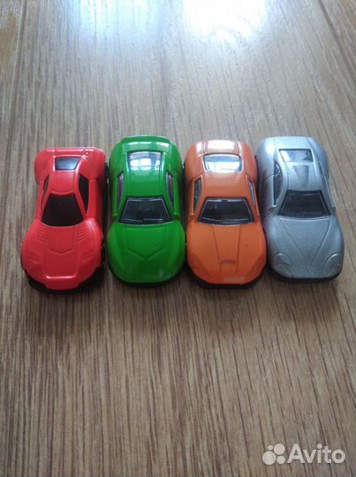 Набор машинок