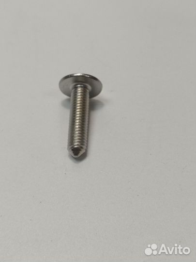 Винт крепления сетки багажника 06327657966 BMW