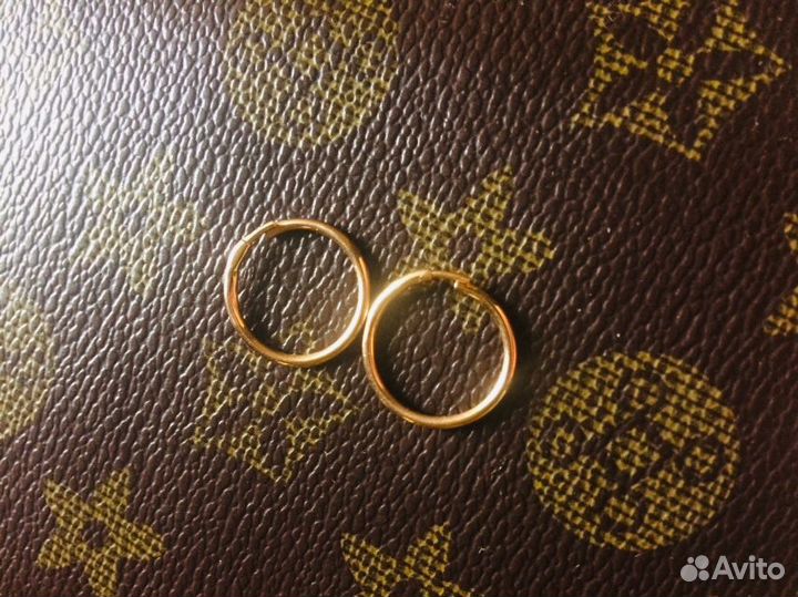 Серьги золотые