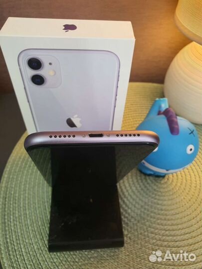 iPhone 11 64gb Purple
