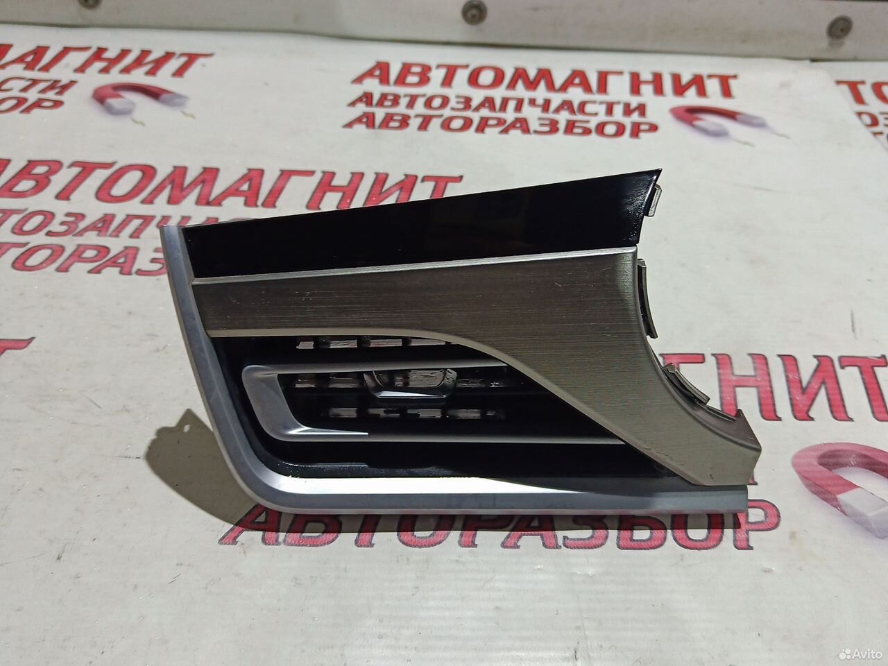 Дефлектор воздуховода левый Чанган CS35 plus