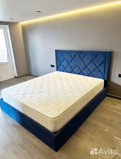 Кровать двухспальная на заказ