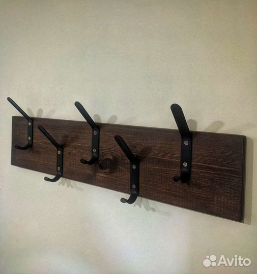 Вешалка в прихожую