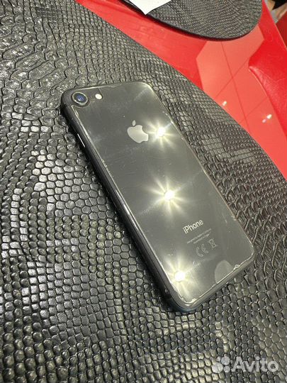 Телефон iPhone 8 256gb
