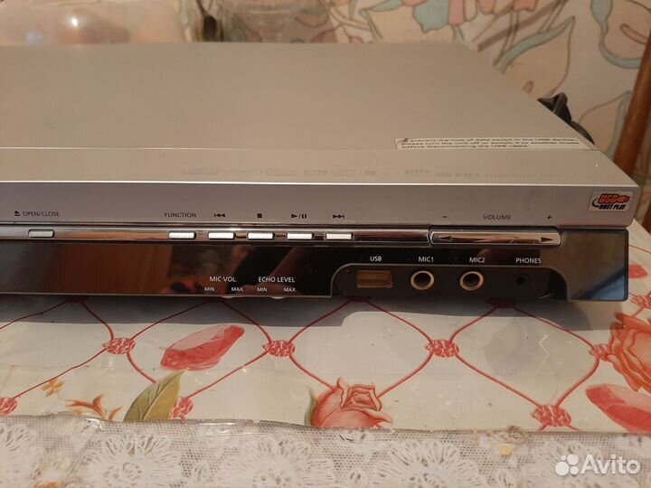 Домашний кинотеатр samsung HT-UP30K на 500 Ват