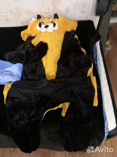 Пижама кигуруми взрослая стич и красная панда