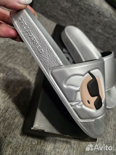 Шлепанцы Karl Lagerfeld 37 серебро, оригинал