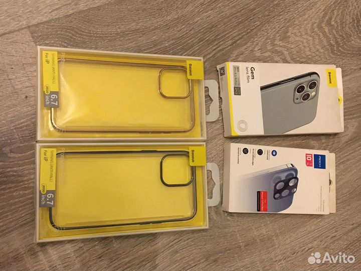 Чехол на iPhone