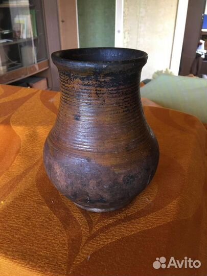 Глиняная крынка