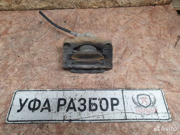 Суппорт передний левый 2.0 АКПП Renault Laguna 199