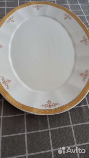 Блюдо овальное