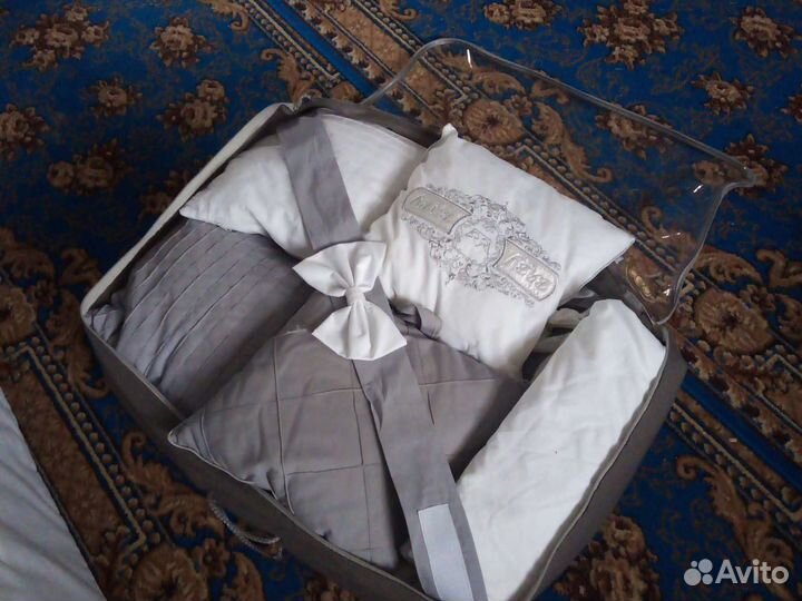 Роскошный детский комплект в кроватку.Доставка