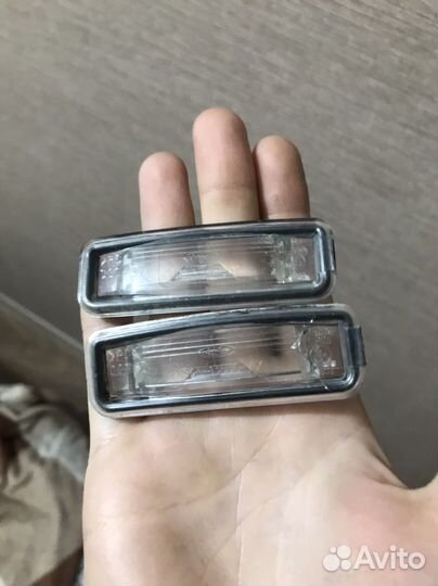 Плафон подсветки номера Ford Focus 1