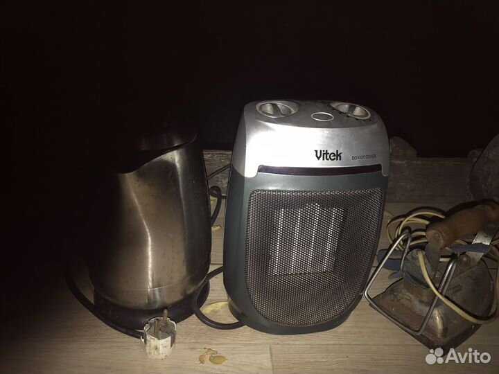 Чайник электрический и тепловентилятор