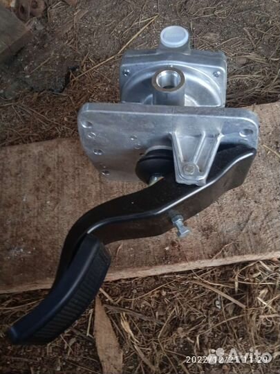 Кран тормозной