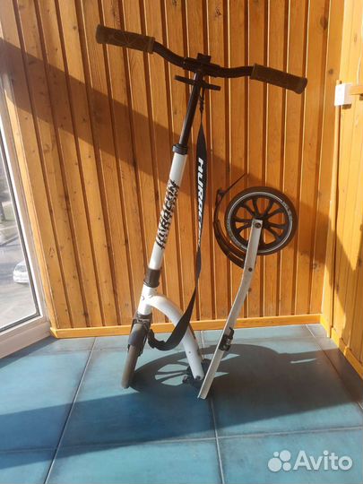 Самокат взрослый б/у с большими колесами