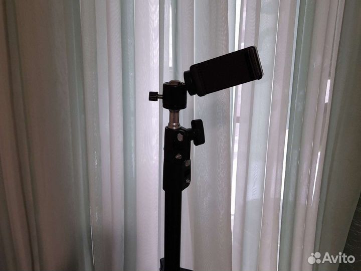 Штатив для телефона