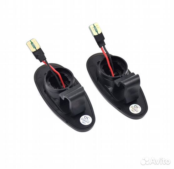 Динамические поворотники Mitsubishi Lancer Pajero