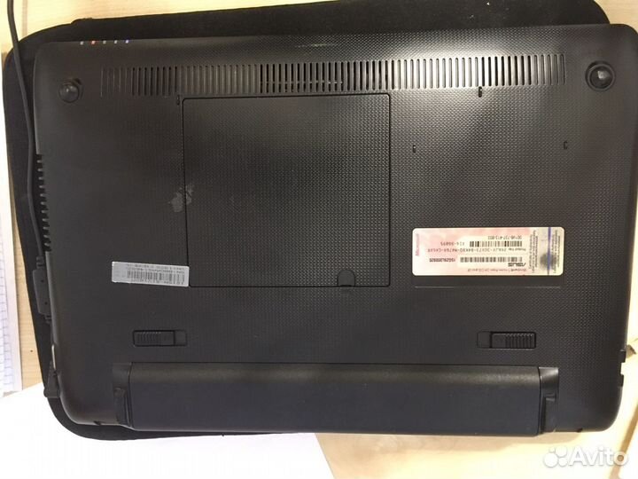 Ноутбук asus Eee PC 1215N