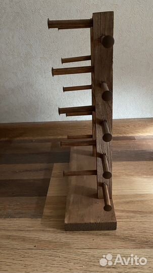 Стойка (подставка)под очки