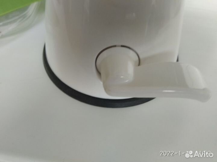 Мясорубка ручная новая