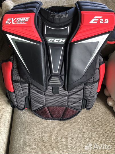 Вратарский нагрудник CCM Extreme flex e2.9 int